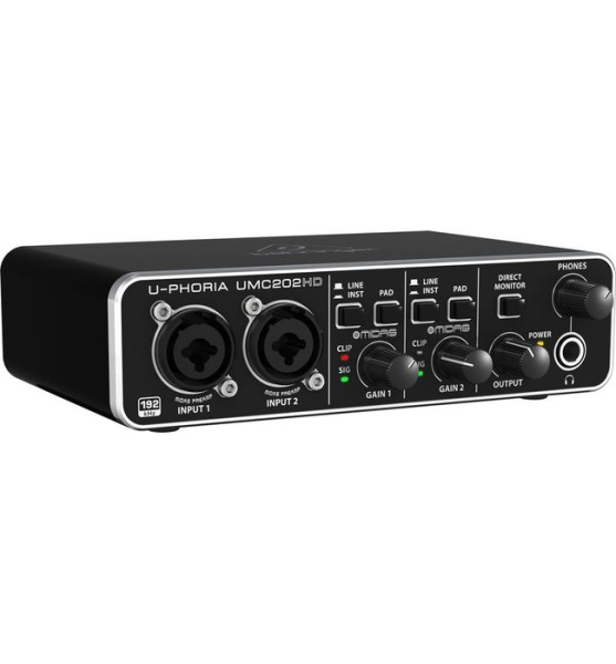 Behringer UMC202HD